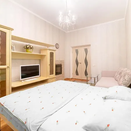 2 Спальни На Дерибасовской Apartment Odesa